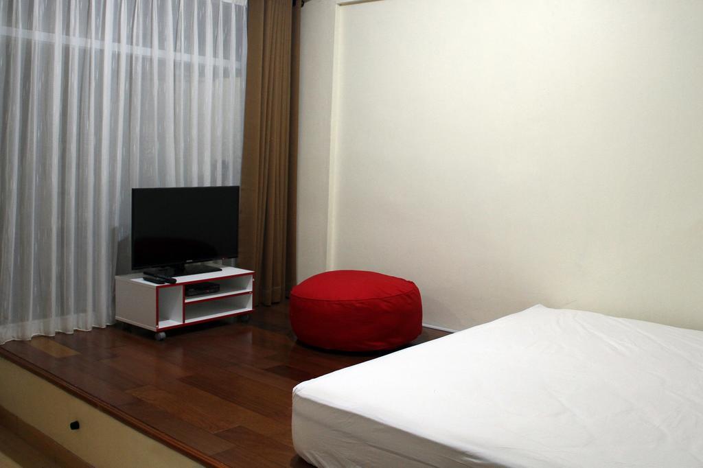 Green Leaf Guest House By Sinergi Maguwo Bagian luar foto